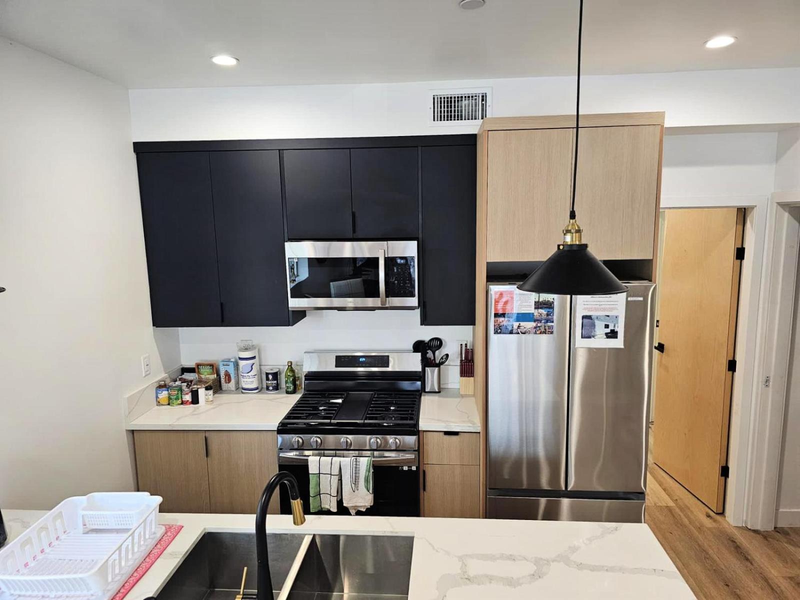 Stayspro - Hollywood Homes Minutes To Everything Spacious And Free Parking Appart hôtel Los Angeles