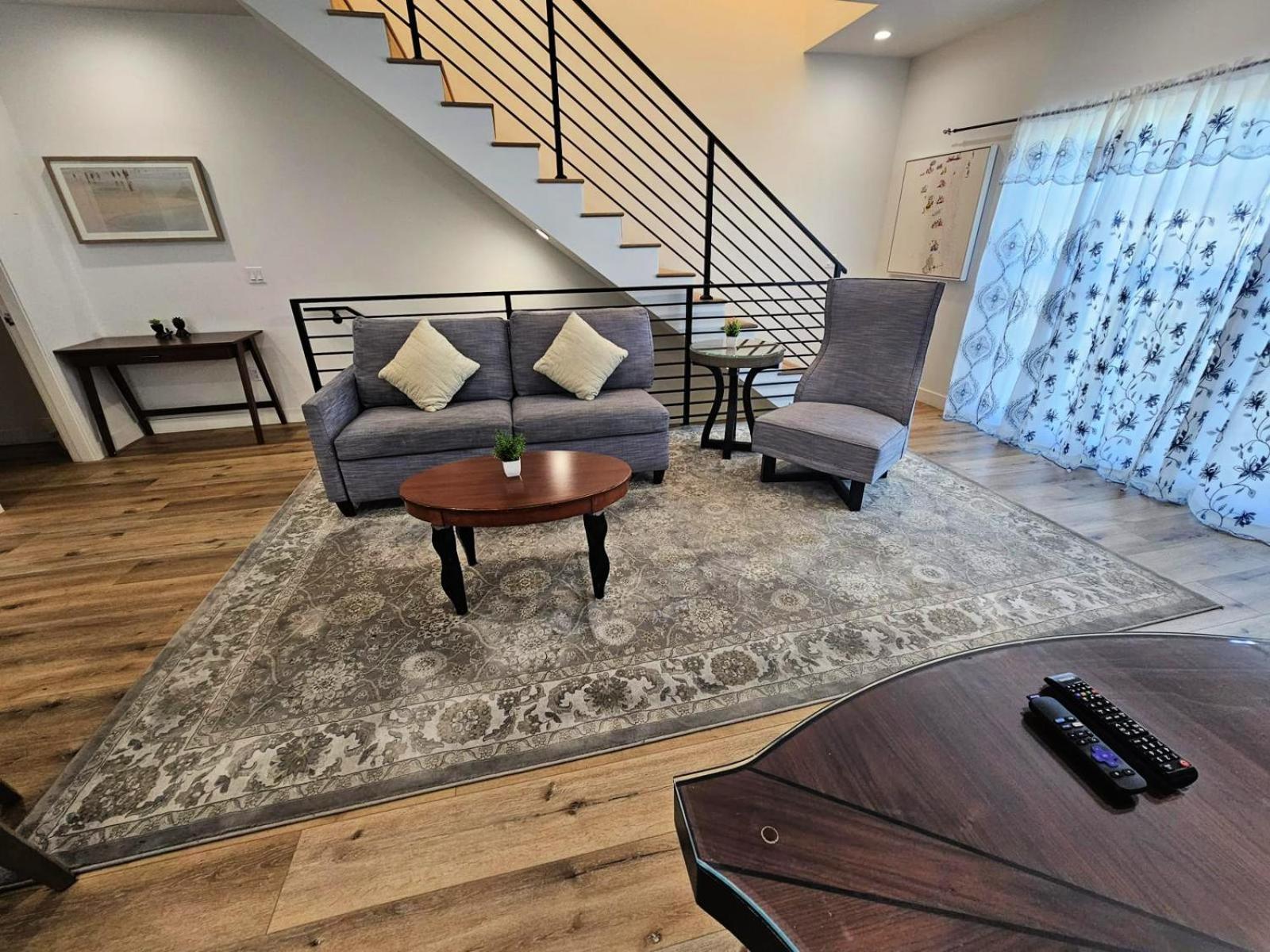Stayspro - Hollywood Homes Minutes To Everything Spacious And Free Parking Appart hôtel Los Angeles